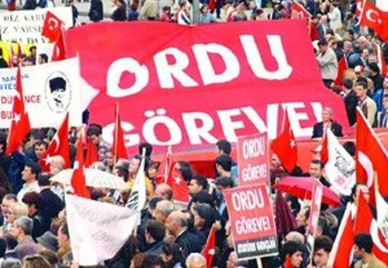 Kemalizm Çözülürken Sol Neden Figan Ediyor?