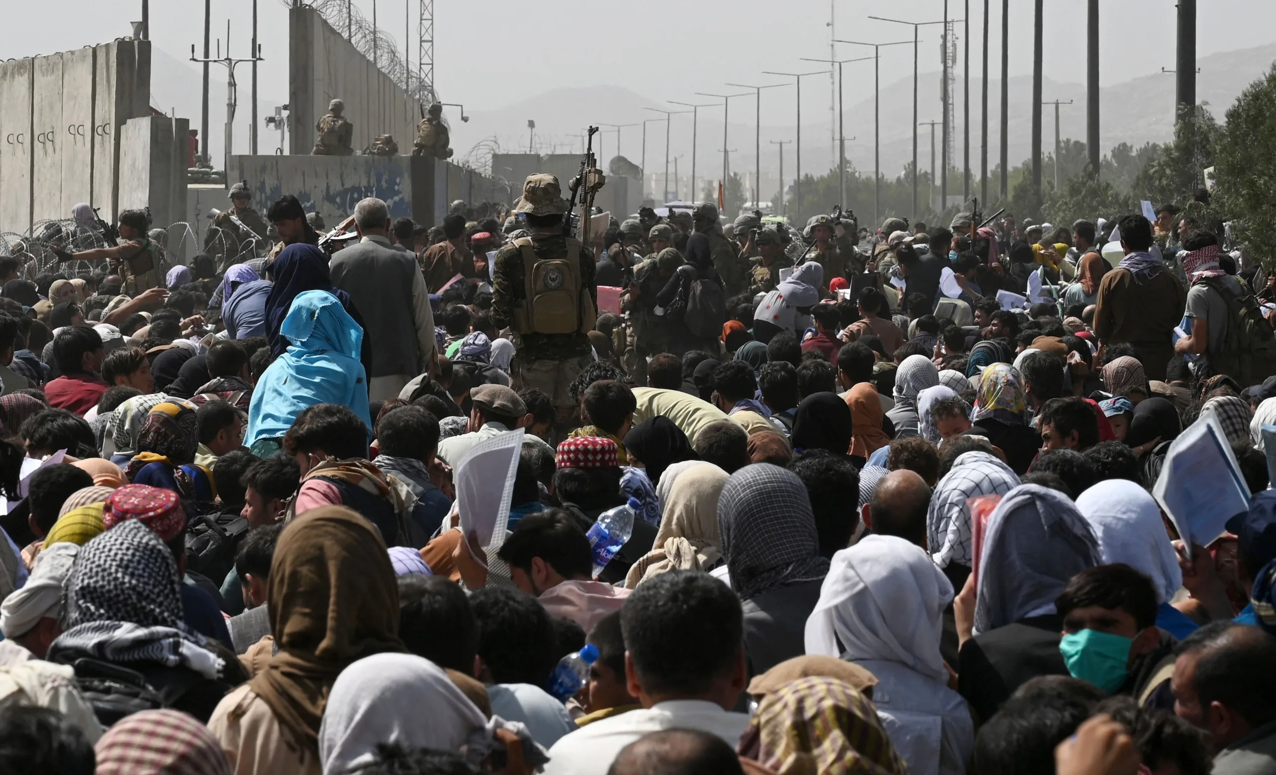“Demokratik ve Özgür Afganistan” Kan Ağlıyor!
