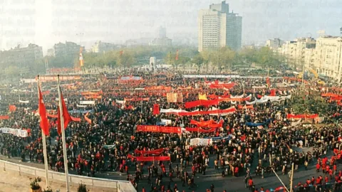 Sınıf Mücadelesi Meşruluğunu Burjuva Yasalarından Almaz!