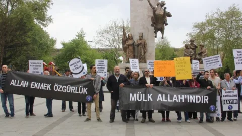 İslami Harekette Yaşanan Ayrışma Süreci/1