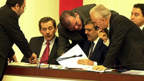 Emperyalistler Arasında Sıkışan Türk Burjuvazisi