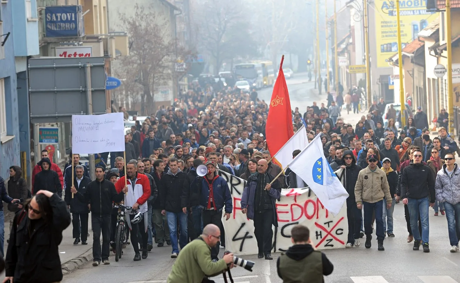 Bosna-Hersek’te Emekçilerin Öfkesi Büyüyor