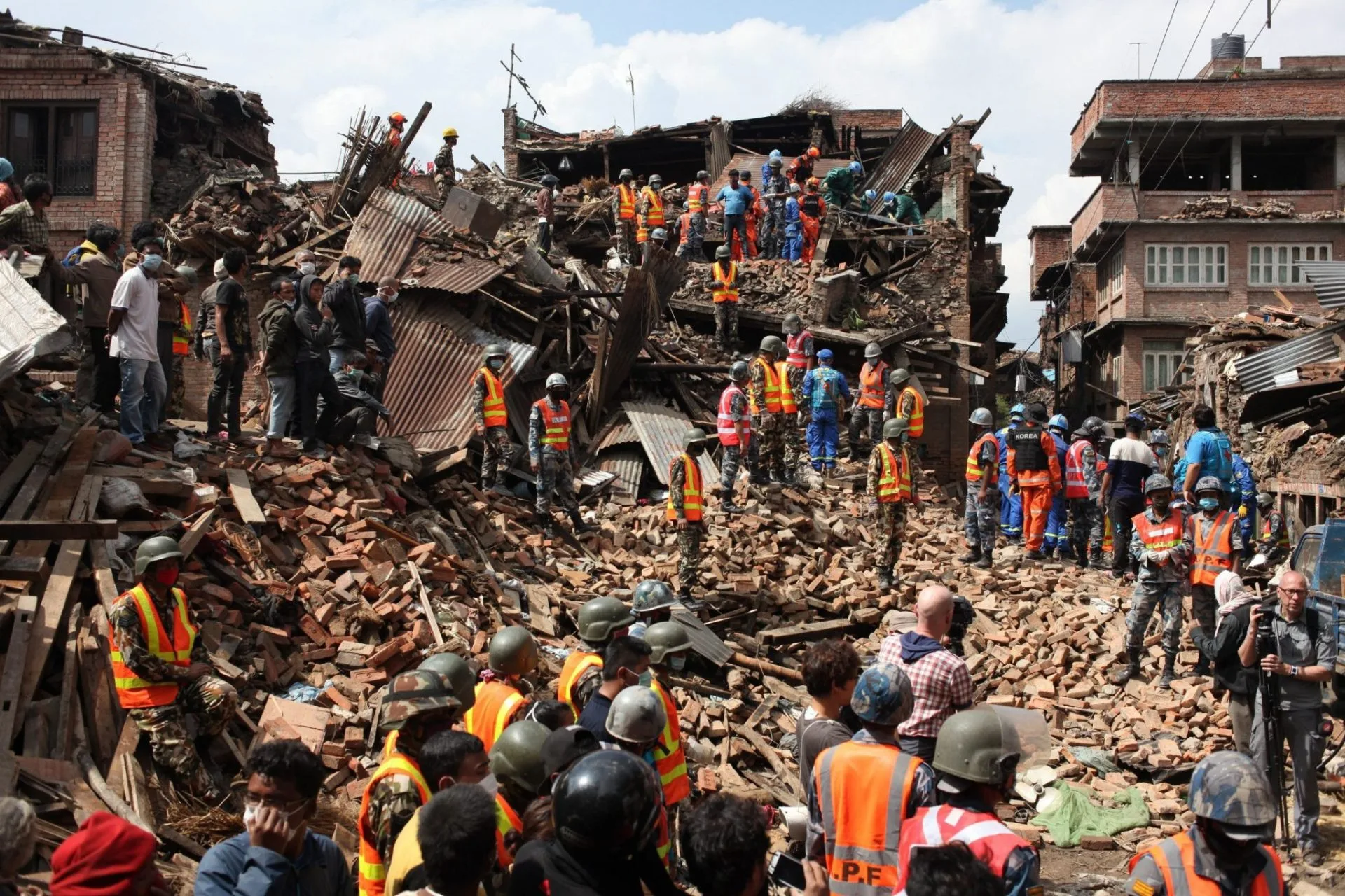 Nepal’de Deprem ve Emekçilerin Sefaleti