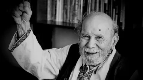 Türkiye Sosyalist Hareketine Tanıklık Eden Komünist Çınar: Vedat Türkali ve Romanları /5