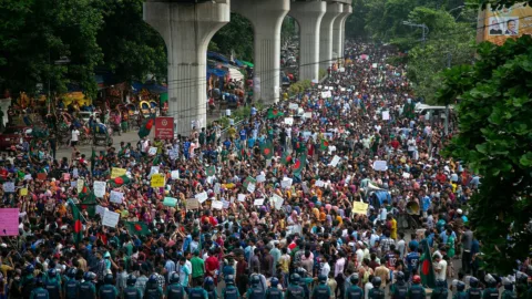 Bangladeş’te Kota Protestosu Neden İsyana Dönüştü?
