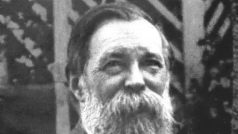 Lenin, Friedrich Engels