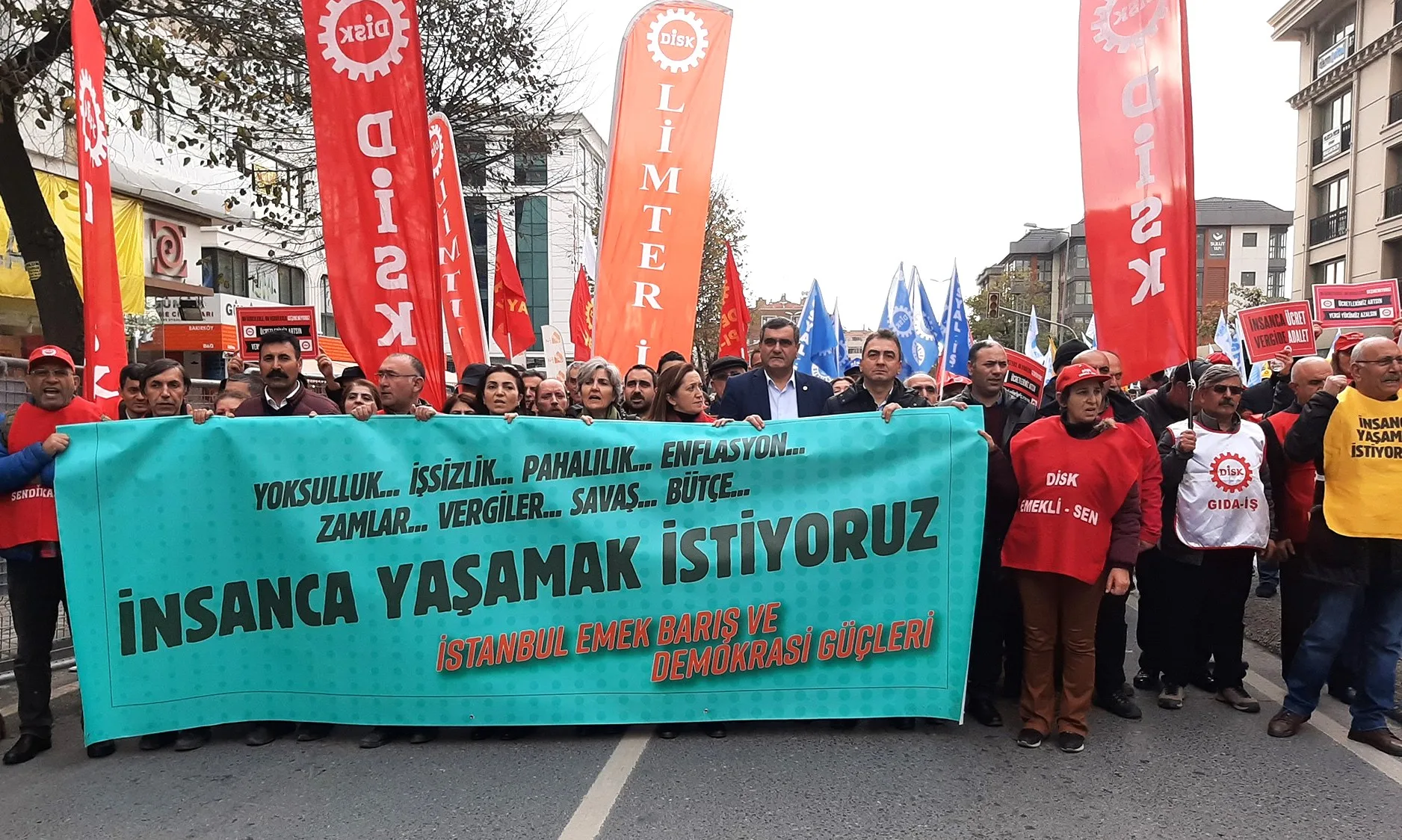 Kemeri İşçiler Değil, Patronlar Sıksın!