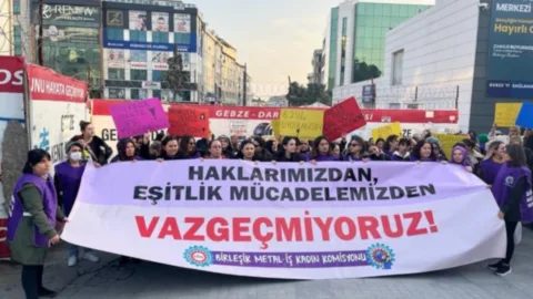 Patronlara ve Sarı Sendikalara İnat Yaşasın 8 Mart!