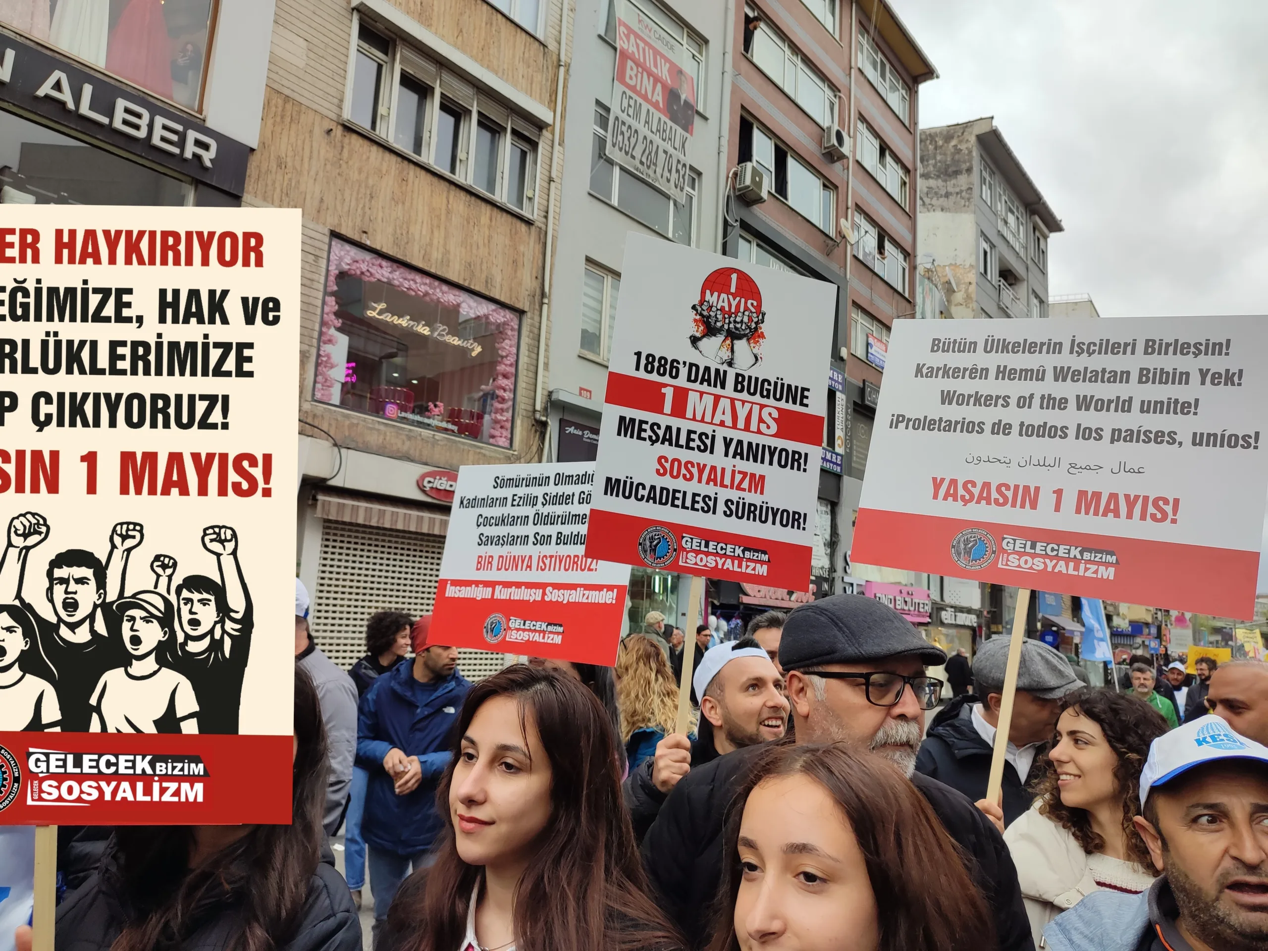 Kapitalizmin Girdabında Yok Olup Gitmemek İçin!