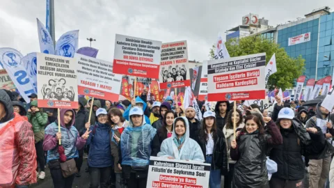Yan Yana Geliyor Birlikteliğimizi Güçlendiriyoruz!