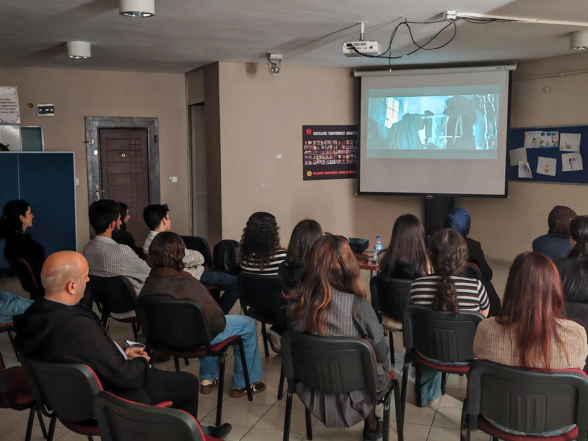Başka Türlü Bir Yaşam için Mücadeleden Başka Seçeneğimiz Yok!