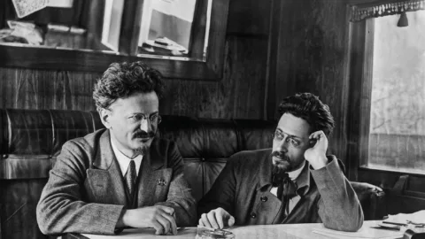 Yakov Sverdlov’un Anısına