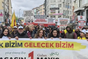 Emperyalist Savaşa ve Kapitalist Sömürüye Hayır!  Yaşasın 1 Mayıs!